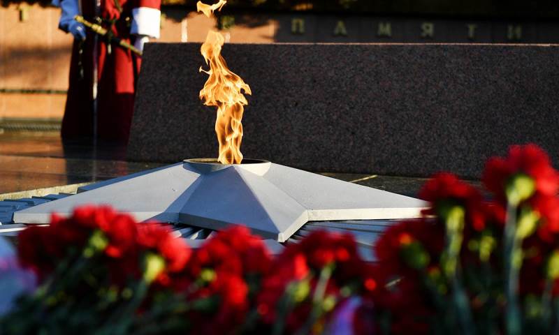 j9ACPPwOLUmOzEhnpqZx